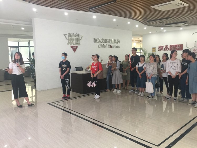 说明: //cms-bucket.nosdn.127.net/2018/06/14/794d7efbf0c7444fb7da5c6b0ba72523.png?imageView&thumbnail=750x0&quality=85&type=jpg&interlace=1